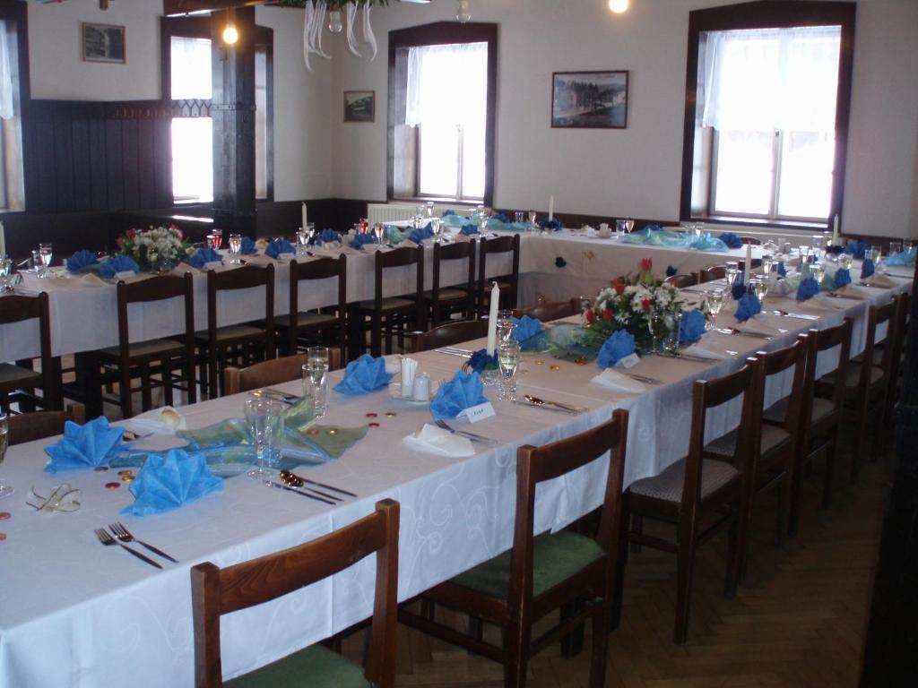 Hotel Dzban Jindrichov Ngoại thất bức ảnh