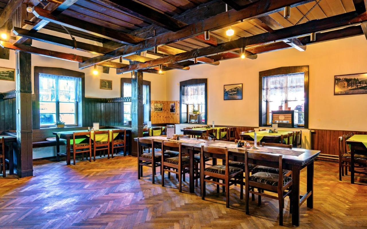 Hotel Dzban Jindrichov Ngoại thất bức ảnh